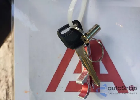 1997 Acura Cl 3.0 из США, поврежденный, VIN 19UYA2258VL005684